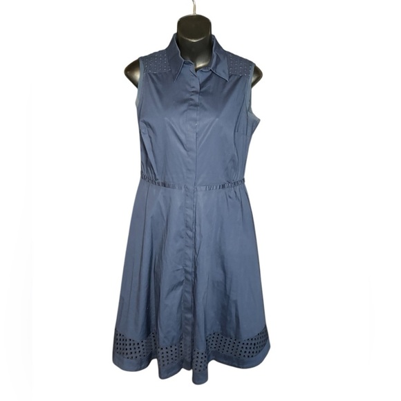Simply Vera Vera Wang Dresses & Skirts - Simply Vera Vera Wang navy sleeveless A line midi dress size Small button front